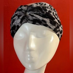 Norma Kamali Turban